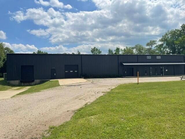 2050 Stanley Avenue, Portage, MI 49002