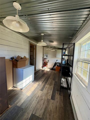 12644 Fm 196, Deport, TX 75435