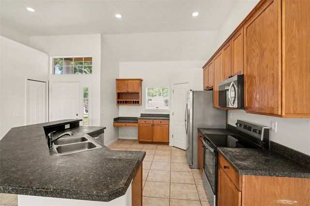 2395 KEY AVENUE, Sanford, FL 32771