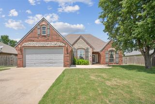 8037 Vintage Trace Drive, Claremore, OK 74019