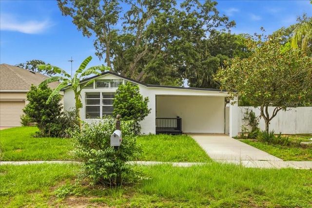 171 STANLEY BELL DRIVE, Mount Dora, FL 32757