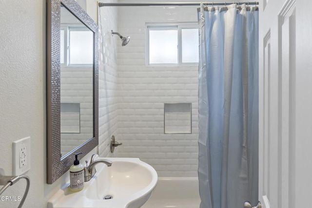 744 Onarga Avenue, Los Angeles, CA 90042