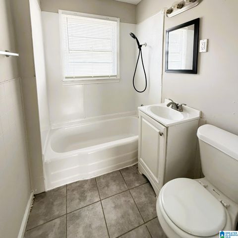 400 E 4TH STREET, Sylacauga, AL 35150