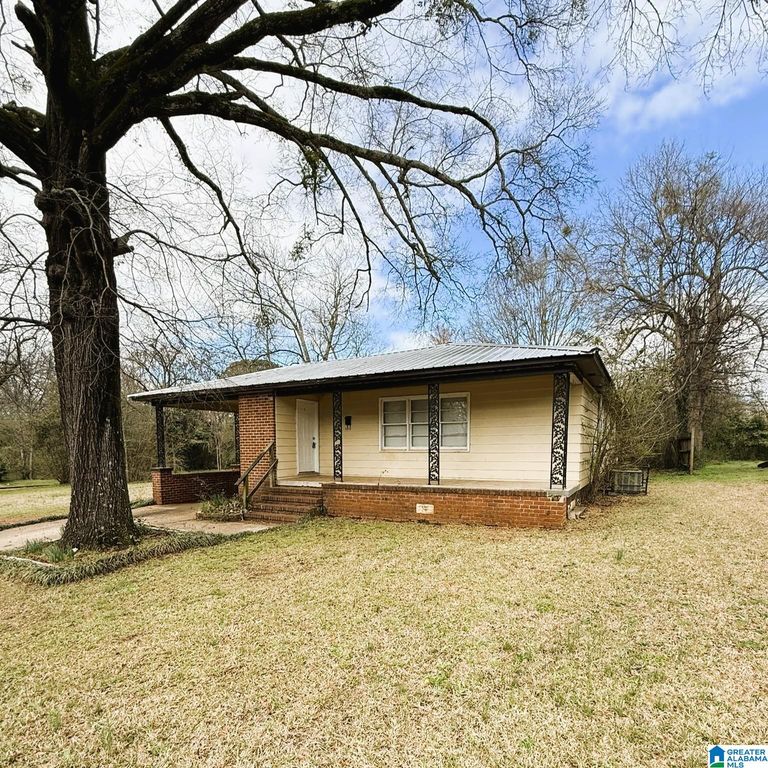 400 E 4TH STREET, Sylacauga, AL 35150