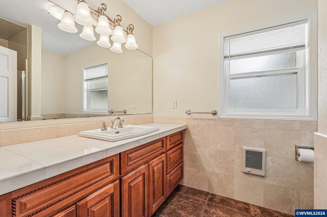 4135 Rivercrest Dr N, Keizer, OR 97303