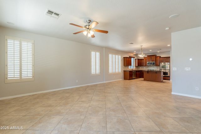 3173 E CANYON Way, Chandler, AZ 85249