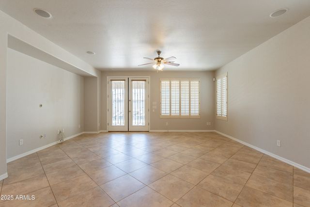 3173 E CANYON Way, Chandler, AZ 85249