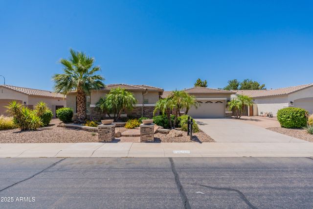3173 E CANYON Way, Chandler, AZ 85249