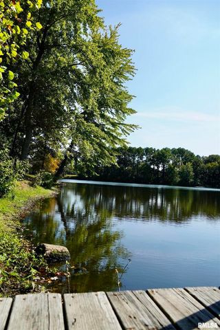 15316 LAKEPOINT Drive, Benton, IL 62812