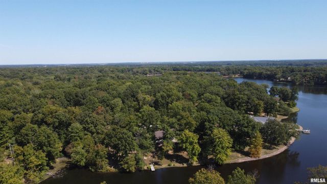 15316 LAKEPOINT Drive, Benton, IL 62812