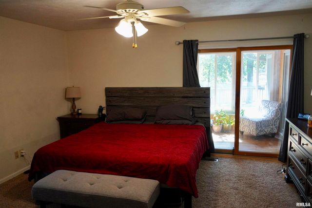 15316 LAKEPOINT Drive, Benton, IL 62812