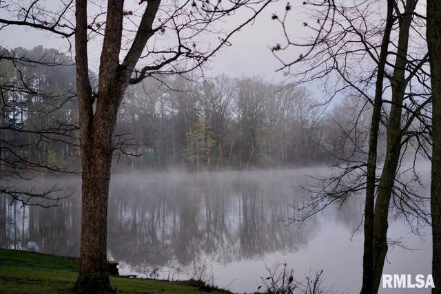 15316 LAKEPOINT Drive, Benton, IL 62812