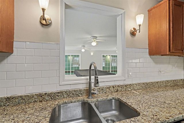 8232 Gull Manor, Richland, MI 49083