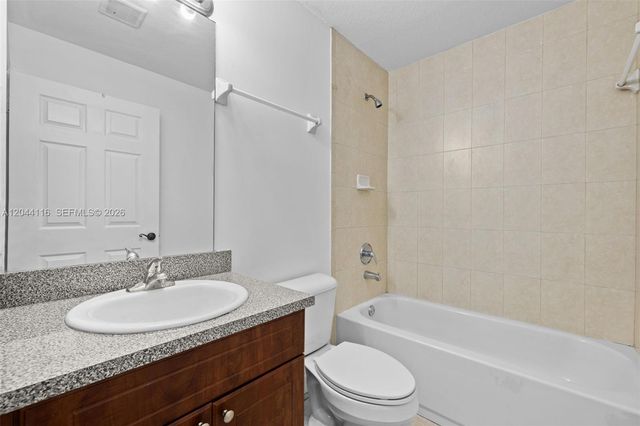 2421 W 78th Street 104, Hialeah, FL 33016
