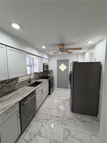 640 W 7th Avenue, West Homestead, PA 15120