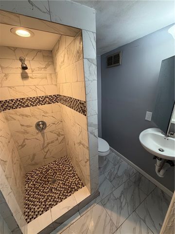 640 W 7th Avenue, West Homestead, PA 15120