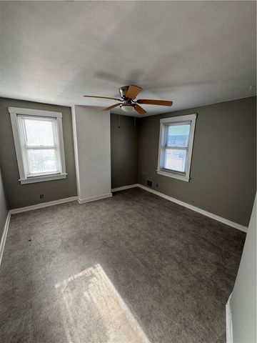 640 W 7th Avenue, West Homestead, PA 15120