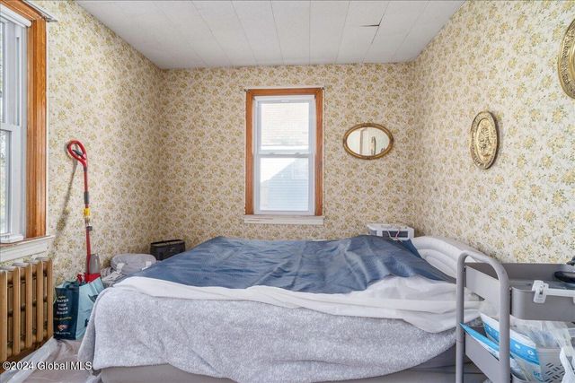 1190 Highland Park Road, Niskayuna, NY 12309