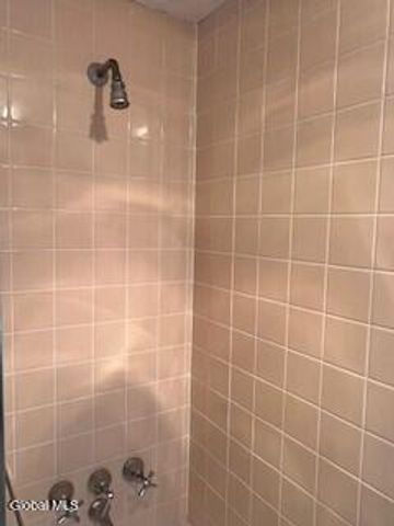 1190 Highland Park Road, Niskayuna, NY 12309