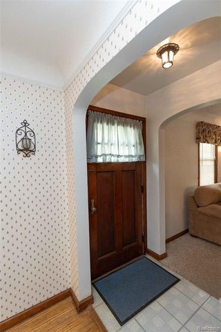 131 Dwight Avenue, Pontiac, MI 48341