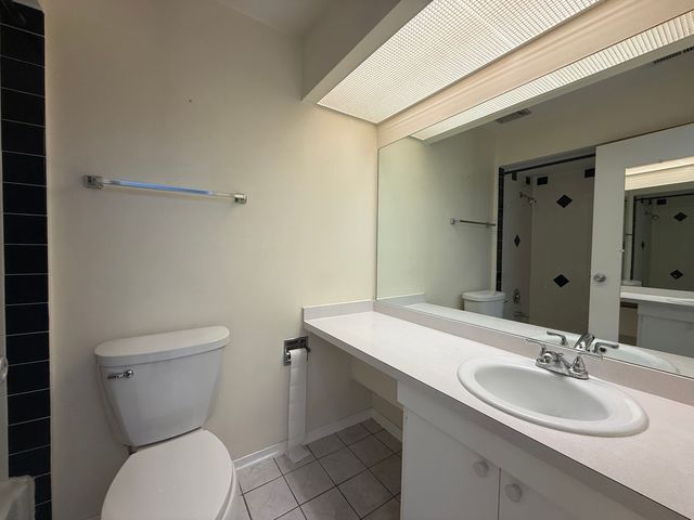 3108 Roberts Drive 5, Woodridge, IL 60517