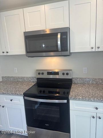 155 Hillcrest Dr, Eminence, KY 40019