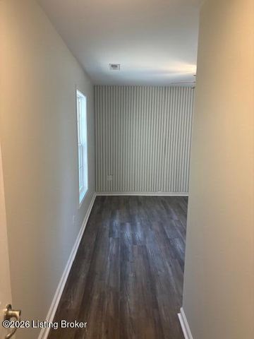 155 Hillcrest Dr, Eminence, KY 40019