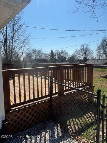 155 Hillcrest Dr, Eminence, KY 40019