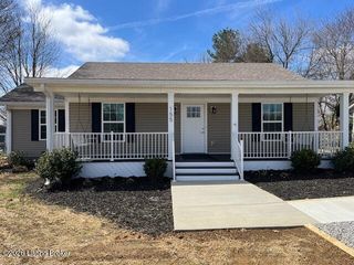 155 Hillcrest Dr, Eminence, KY 40019