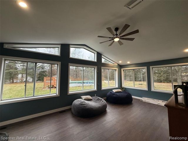 5049 Smokey Hollow Lane, Clarkston, MI 48348