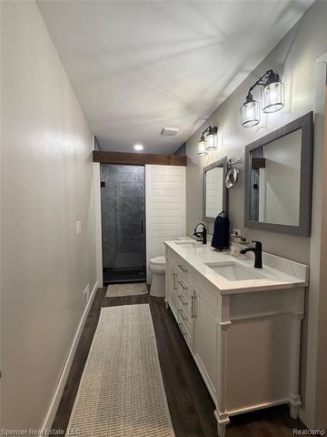 5049 Smokey Hollow Lane, Clarkston, MI 48348