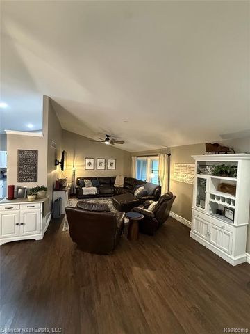 5049 Smokey Hollow Lane, Clarkston, MI 48348