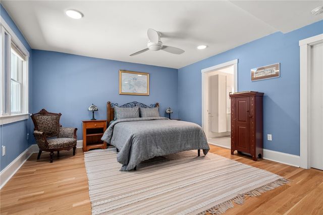 147 Riverside Drive, East Providence, RI 02915