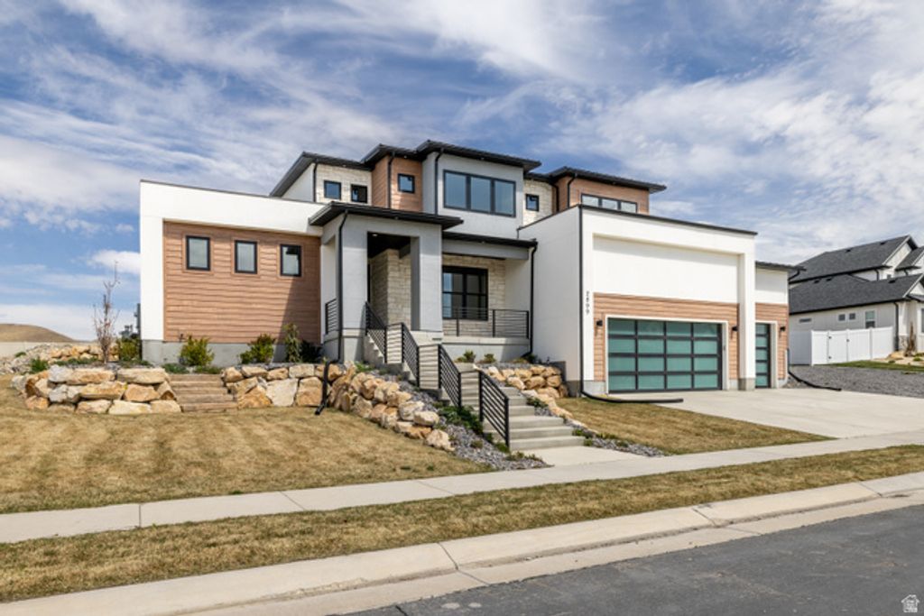 2899 E LAKE DR, Eagle Mountain, UT 84005 — photo 2