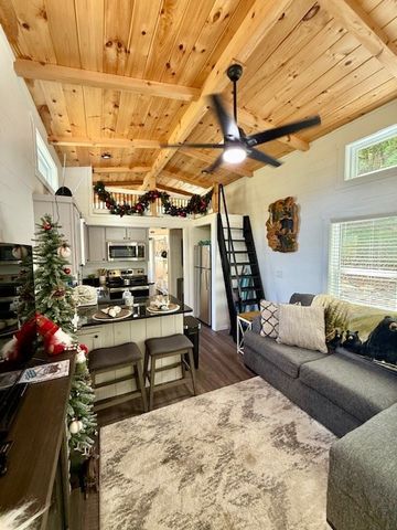 1351 Cody Branch, Robbinsville, NC 28771
