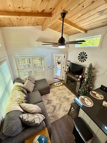 1351 Cody Branch, Robbinsville, NC 28771