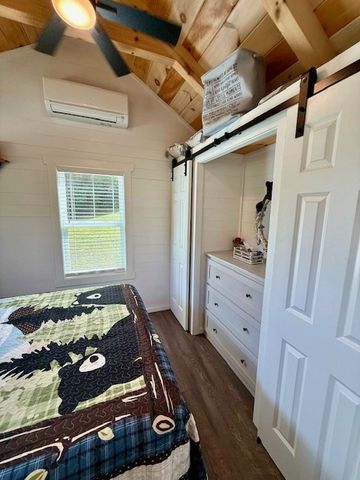 1351 Cody Branch, Robbinsville, NC 28771