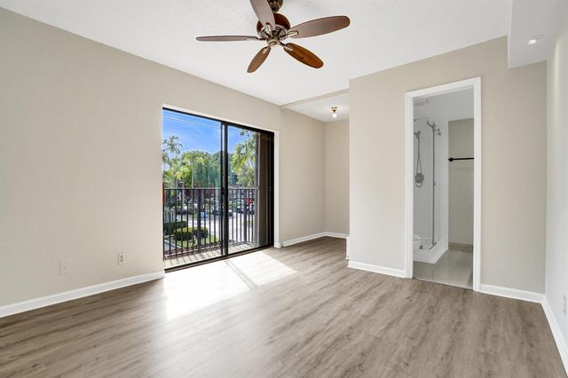 9951 NW 6th Court, Plantation, FL 33324