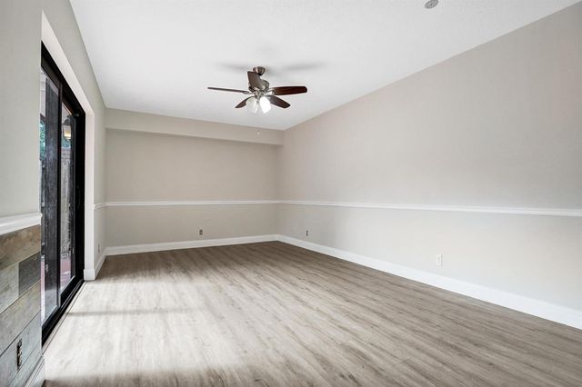 9951 NW 6th Court, Plantation, FL 33324