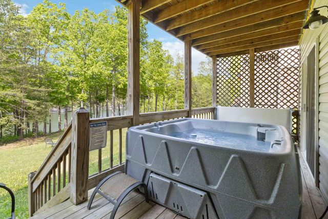 2386 Roberts Bend Road Road, Burnside, KY 42519