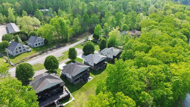 2386 Roberts Bend Road Road, Burnside, KY 42519