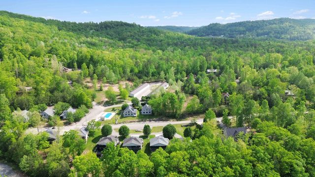 2386 Roberts Bend Road Road, Burnside, KY 42519
