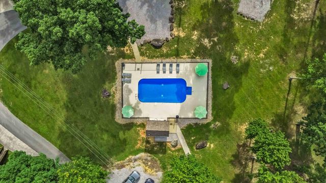 2386 Roberts Bend Road Road, Burnside, KY 42519