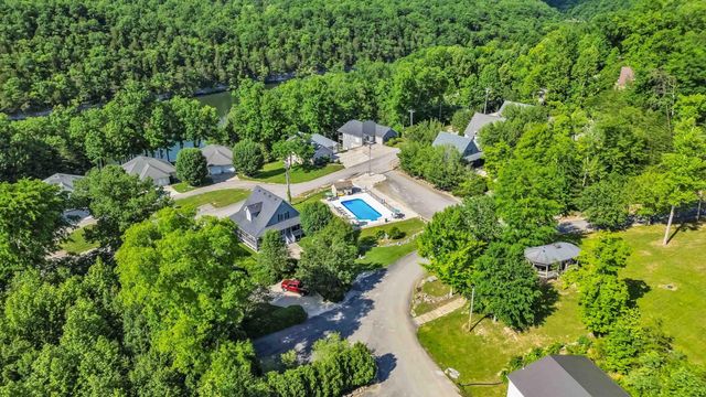 2386 Roberts Bend Road Road, Burnside, KY 42519