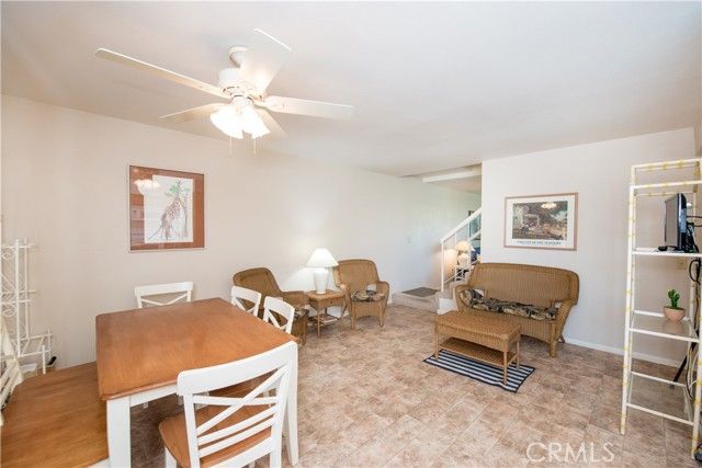 6087 Montecito Circle 4, Palm Springs, CA 92264