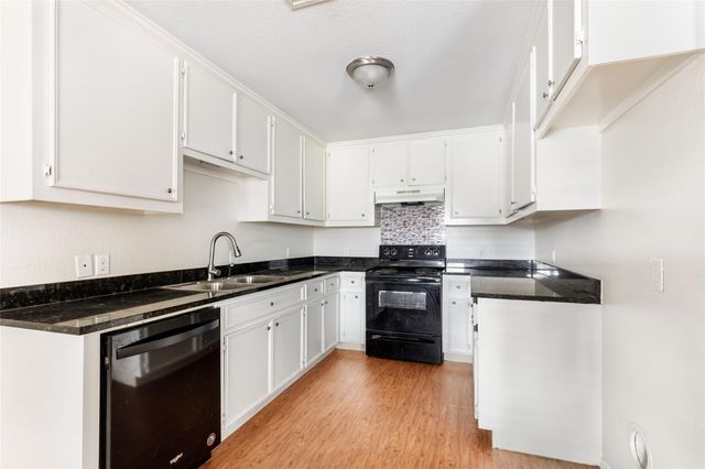 1018 Glendale Street 1018, Dayton, TX 77535