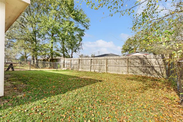 1018 Glendale Street 1018, Dayton, TX 77535