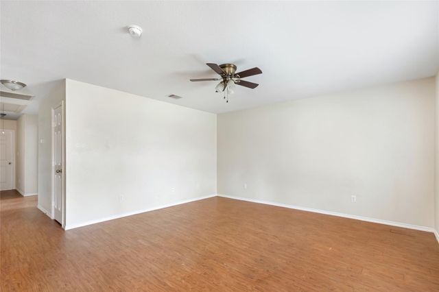 1018 Glendale Street 1018, Dayton, TX 77535