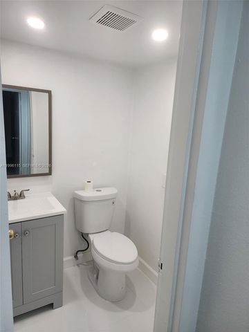 1800 NW 24th Ave 415, Miami, FL 33125