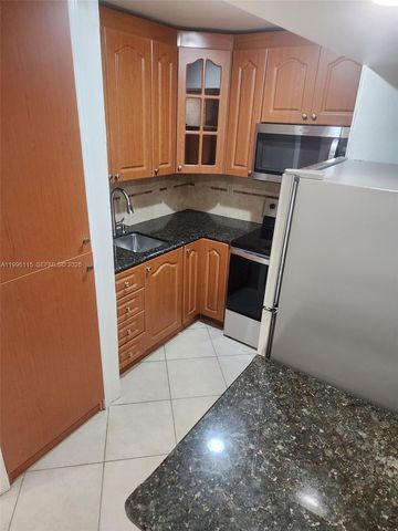 1800 NW 24th Ave 415, Miami, FL 33125